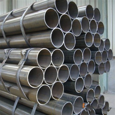 צינור פלדה מרותך שחור